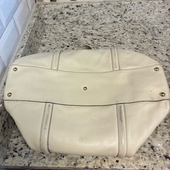 Gucci Britt Boston Cream Leather Women's Bag - Picture 11 of 12